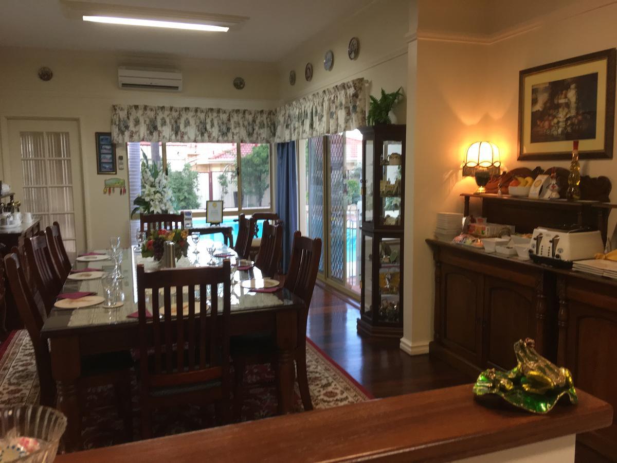 Armadale Cottage Bed & Breakfast Redcliffe Exterior foto