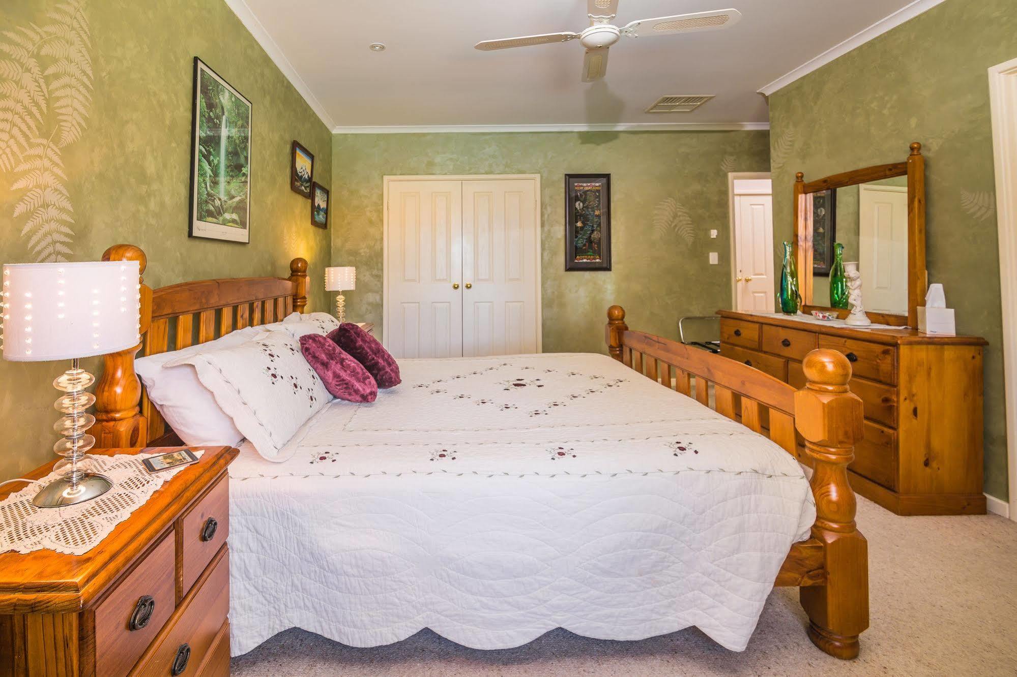 Armadale Cottage Bed & Breakfast Redcliffe Exterior foto